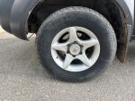 Nissan Navara 2003 Musta