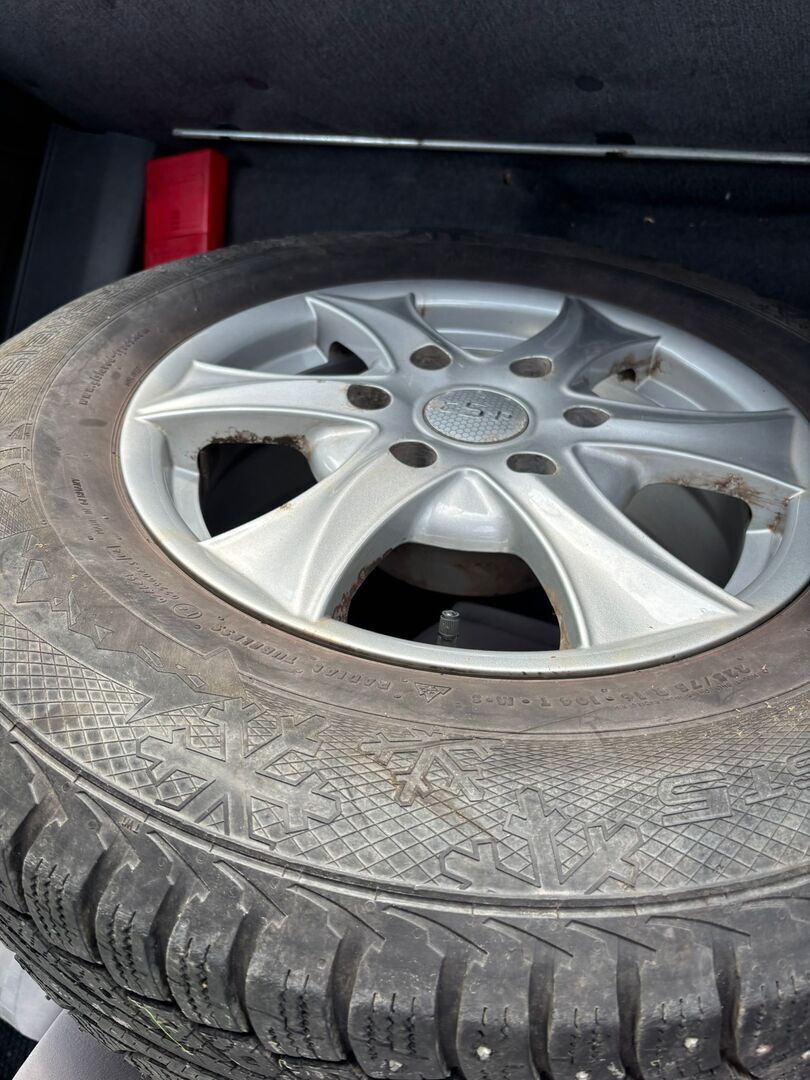 Nissan Navara 2003 Musta
