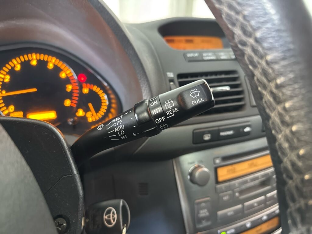 Toyota Avensis 2003 Sininen