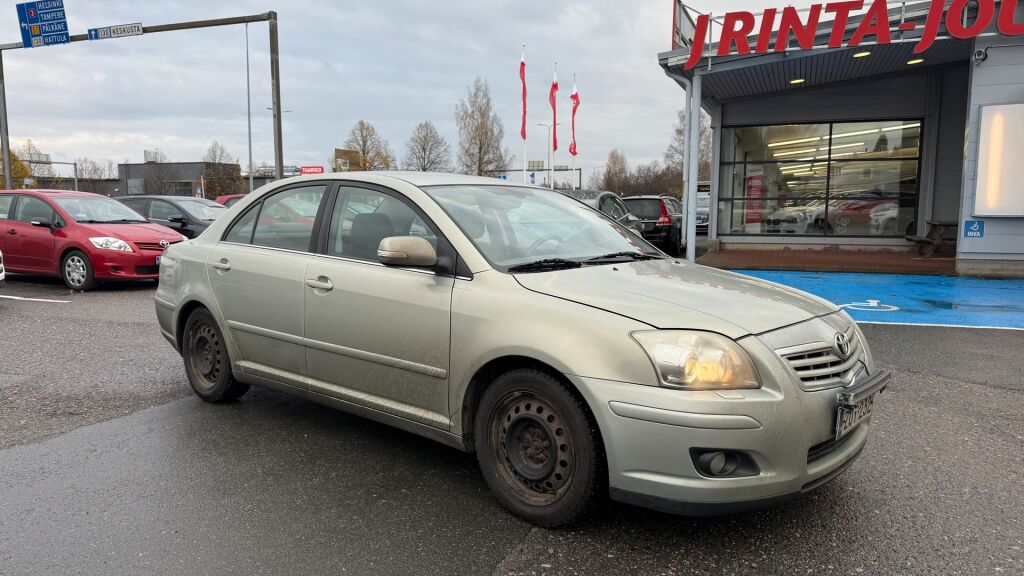 Toyota Avensis 2008 Vihreä