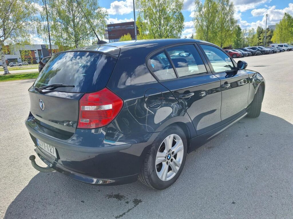 BMW 116 2008 Musta