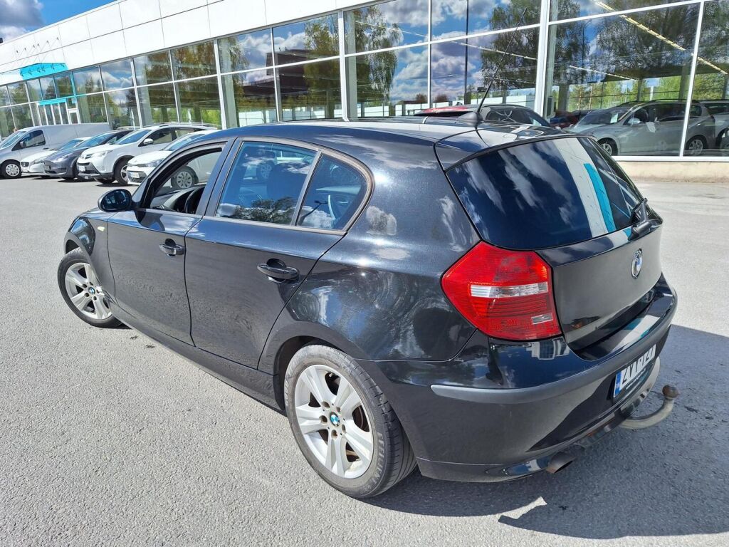 BMW 116 2008 Musta