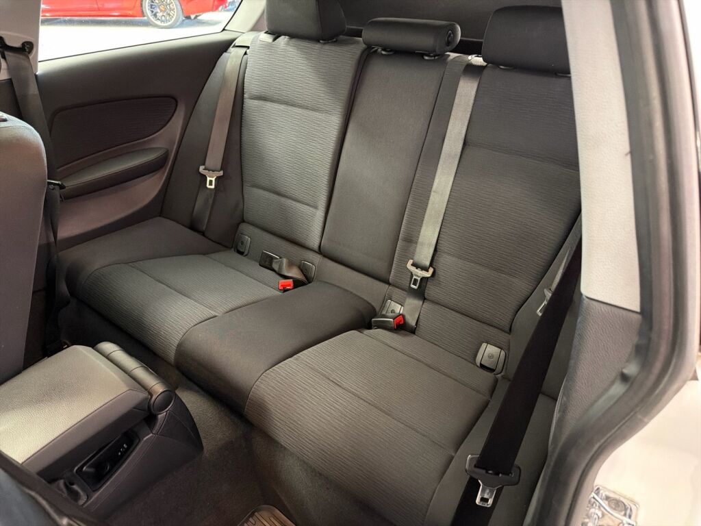 BMW 116 2008 Valkoinen