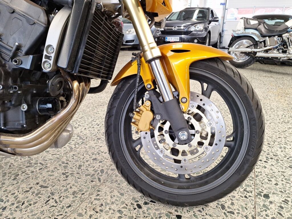 Honda CB 2009 Keltainen Metallinhohto