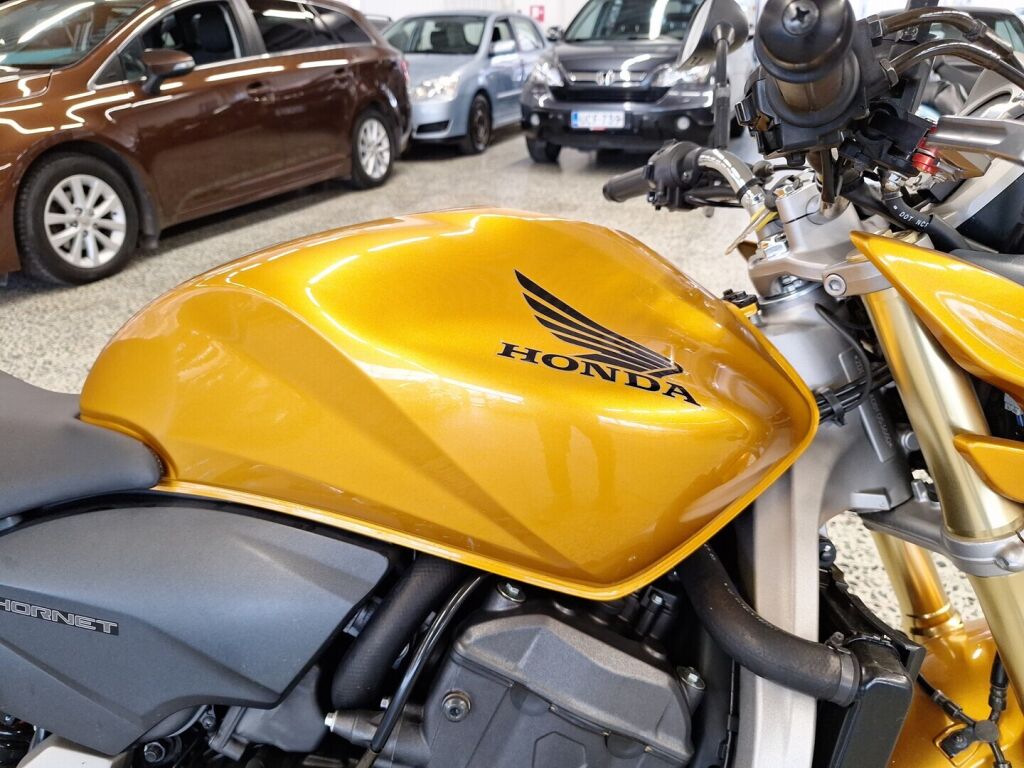 Honda CB 2009 Keltainen Metallinhohto