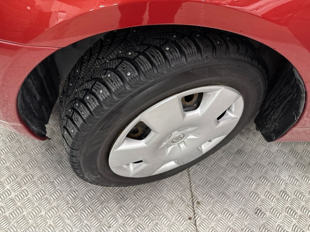 Toyota Corolla 2003 Punainen