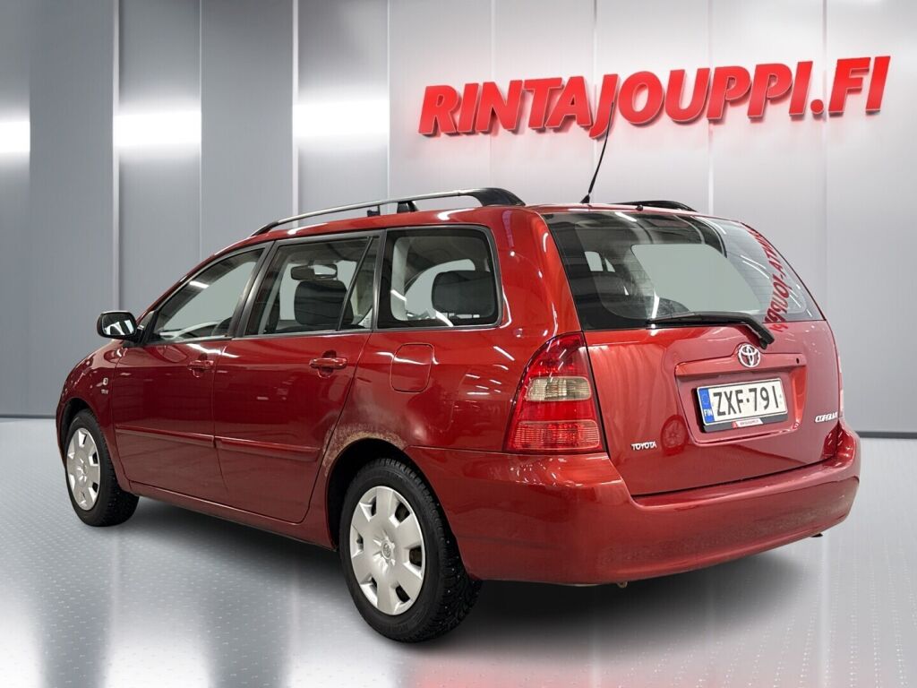 Toyota Corolla 2003 Punainen