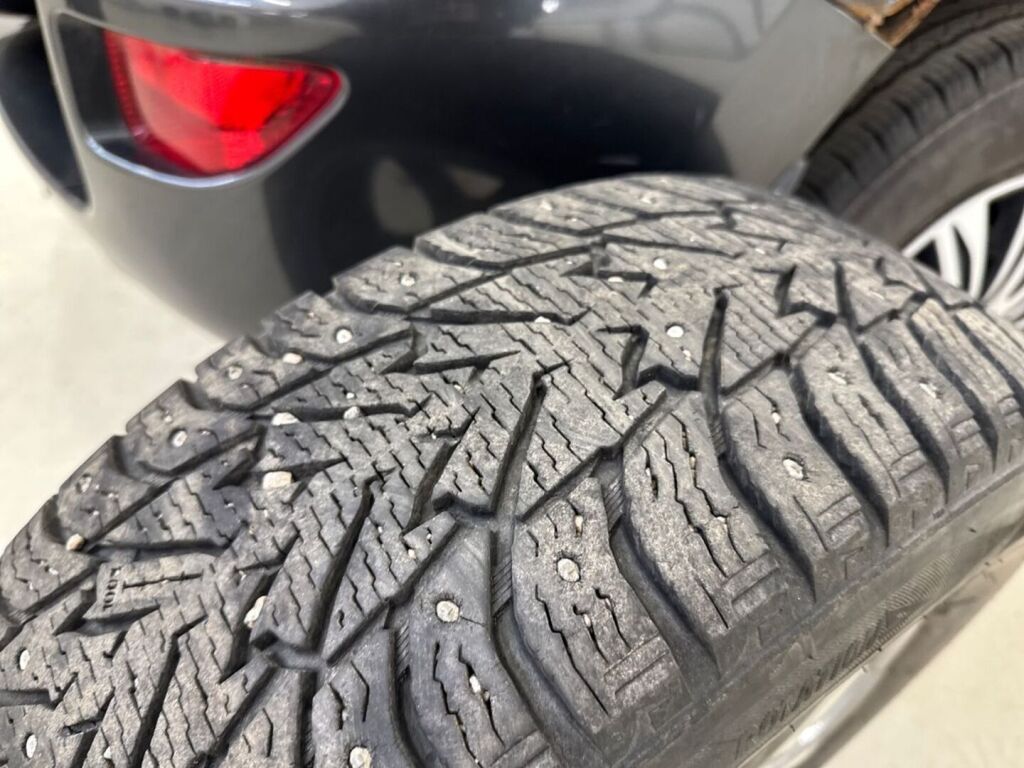 Toyota RAV4 2006 Harmaa