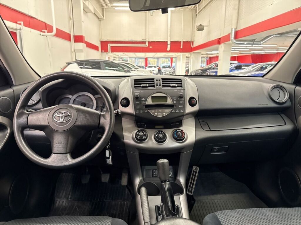 Toyota RAV4 2006 Harmaa
