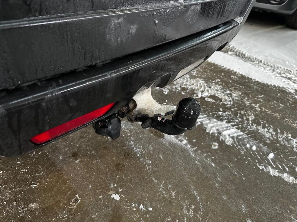 Nissan X-Trail 2008 Musta