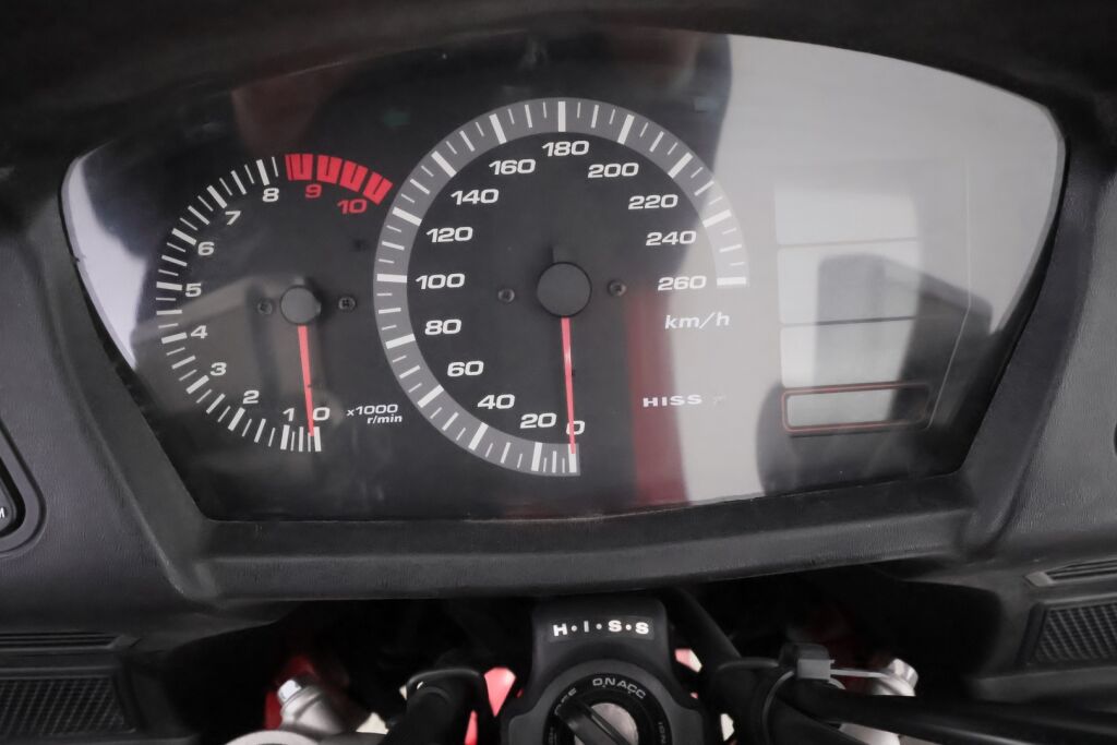 Honda ST 2008 SIGNAL RED