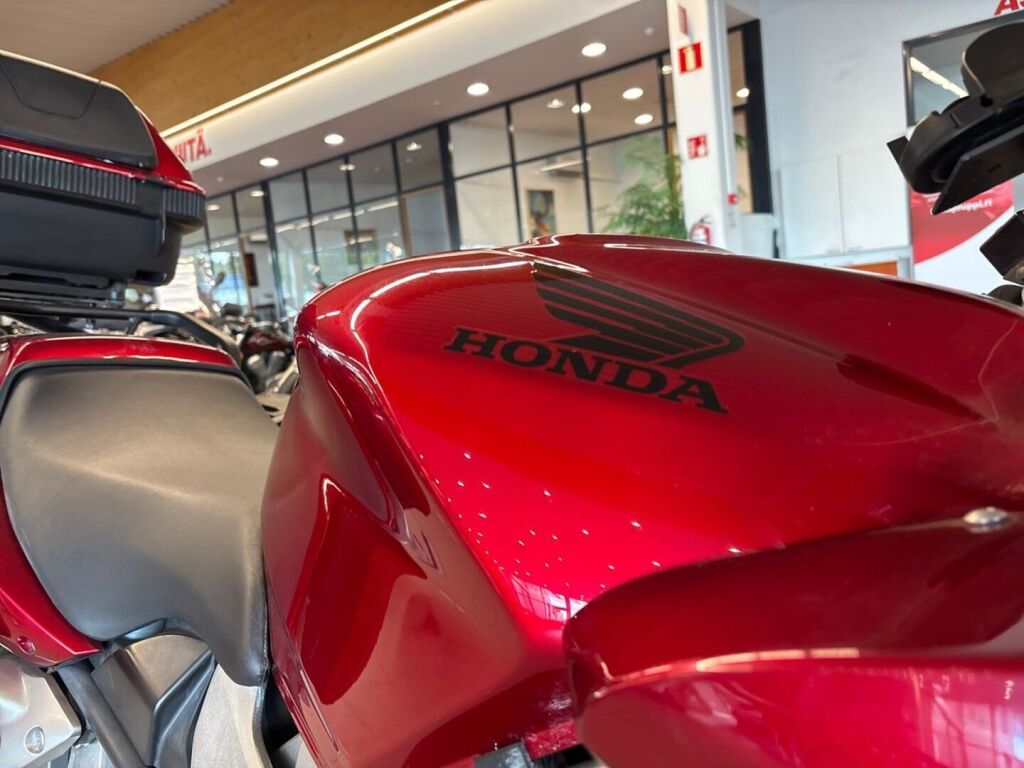 Honda VFR 2008 Oranssi Metallinhohto