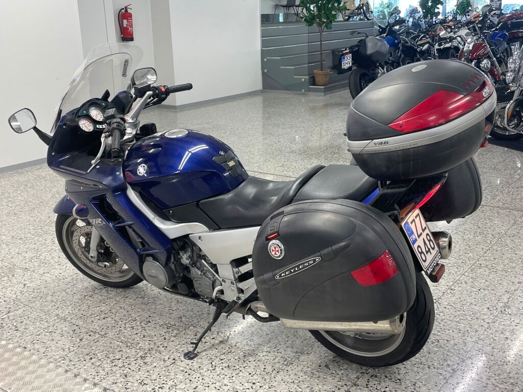 Yamaha FJR 2005 Sininen