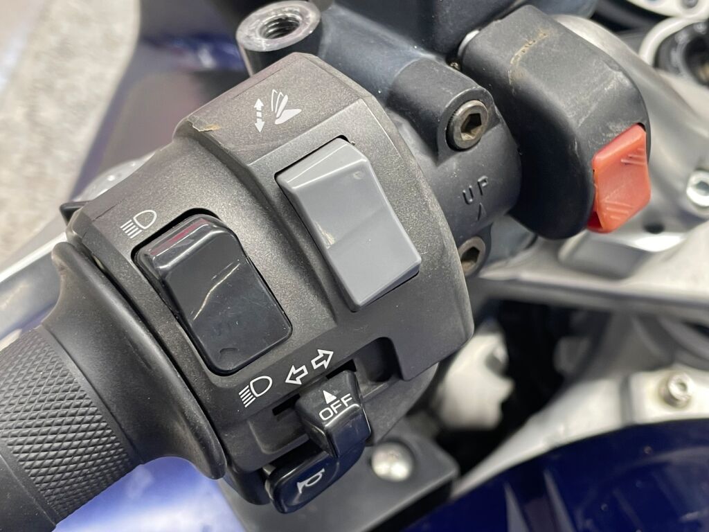 Yamaha FJR 2005 Sininen