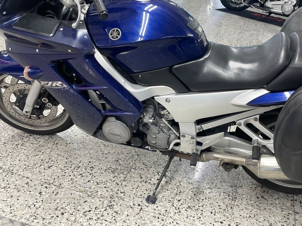 Yamaha FJR 2005 Sininen