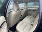 Volvo XC70 2009 Musta
