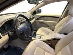 Volvo XC70 2009 Musta