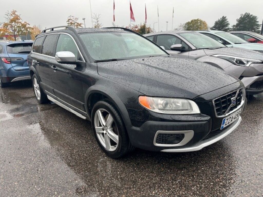 Volvo XC70 2009 Musta