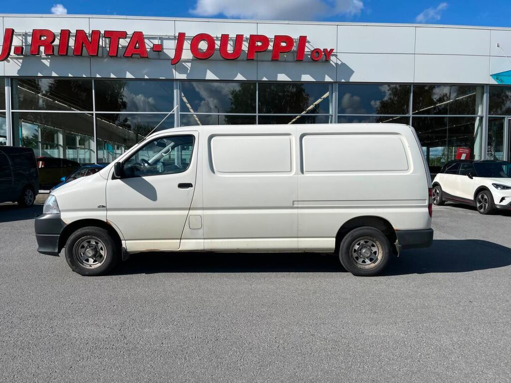 Toyota Hiace 2008 Valkoinen