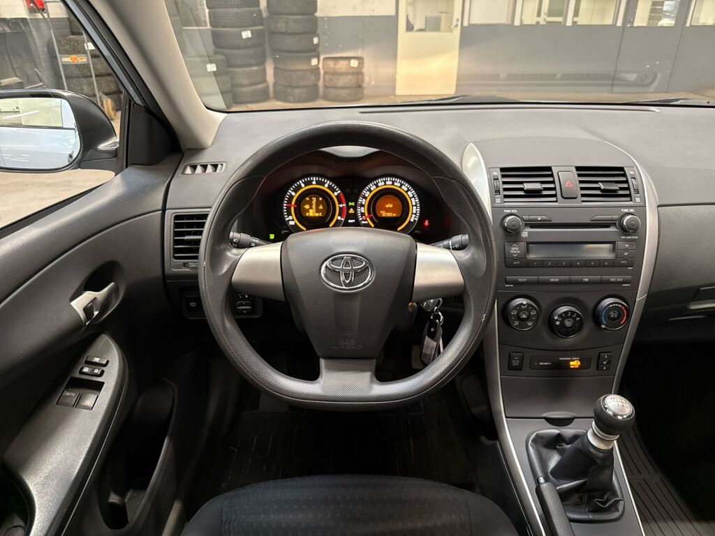 Toyota Corolla 2011 Sininen