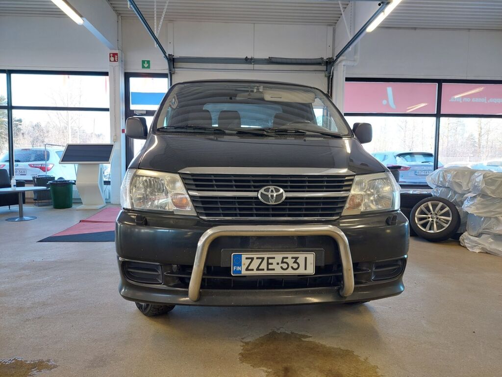 Toyota Hiace 2011 Musta