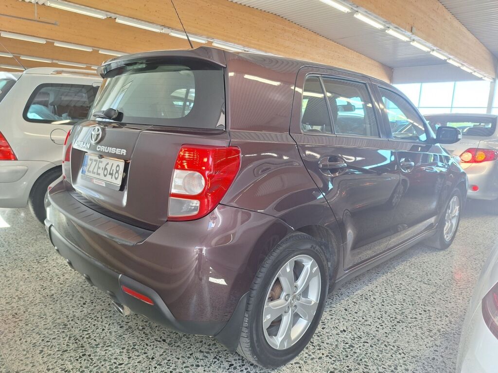 Toyota Urban Cruiser 2012 Violetti