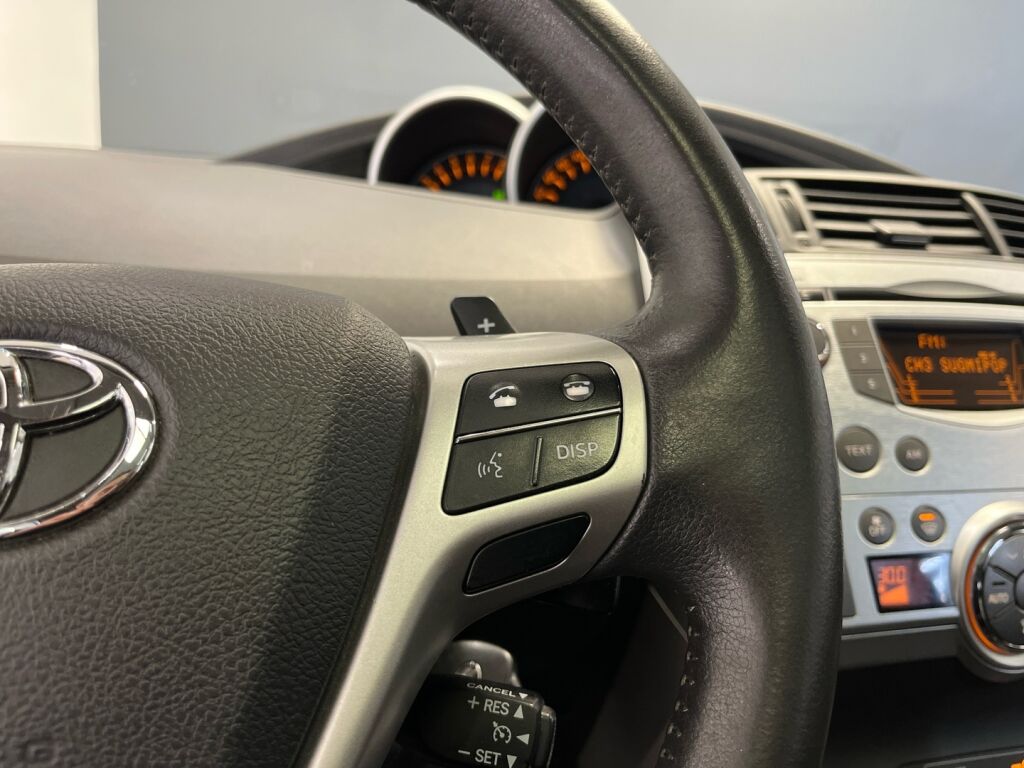 Toyota Verso 2011 Sininen