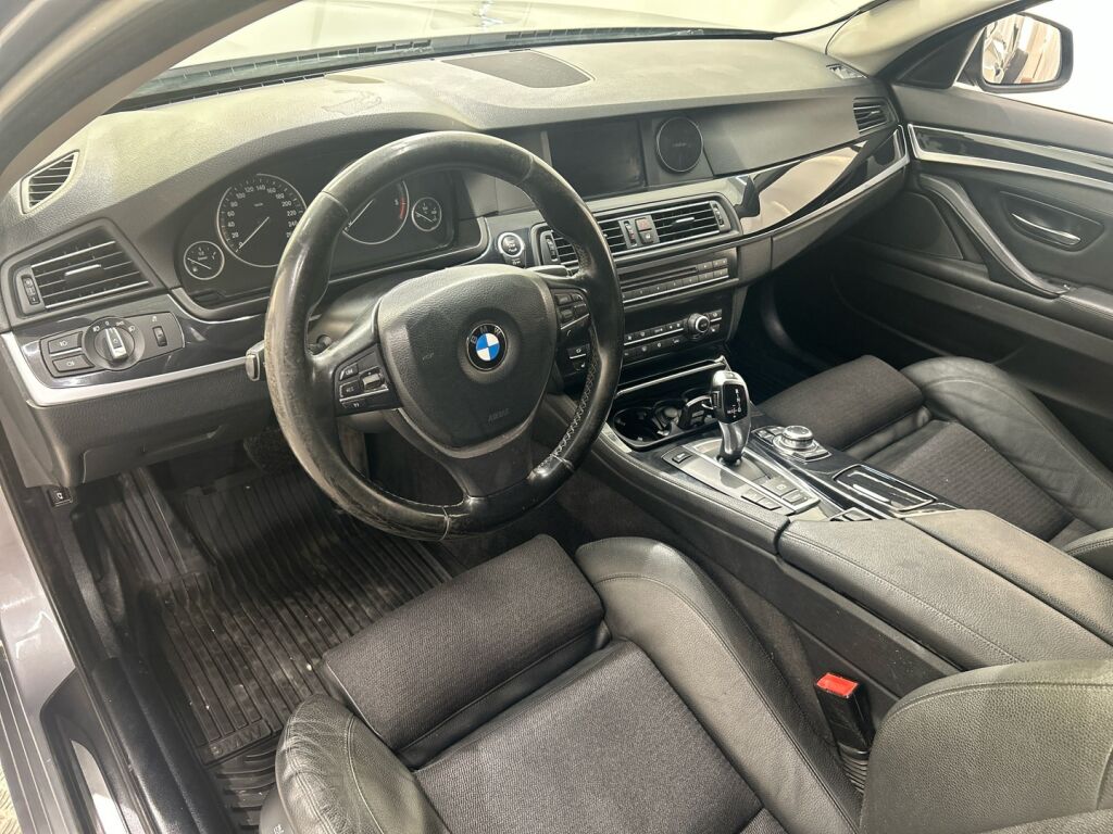 BMW 530 2012 Harmaa