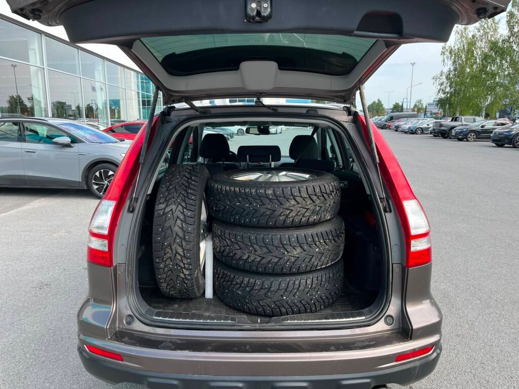 Honda CR-V 2011 Ruskea (beige)