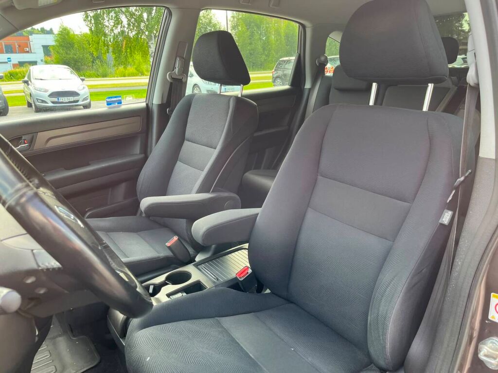 Honda CR-V 2011 Ruskea (beige)
