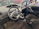 Toyota Verso 2011 Musta