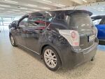 Toyota Verso 2011 Musta