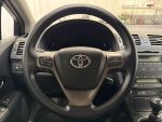 Toyota Avensis 2011 Musta