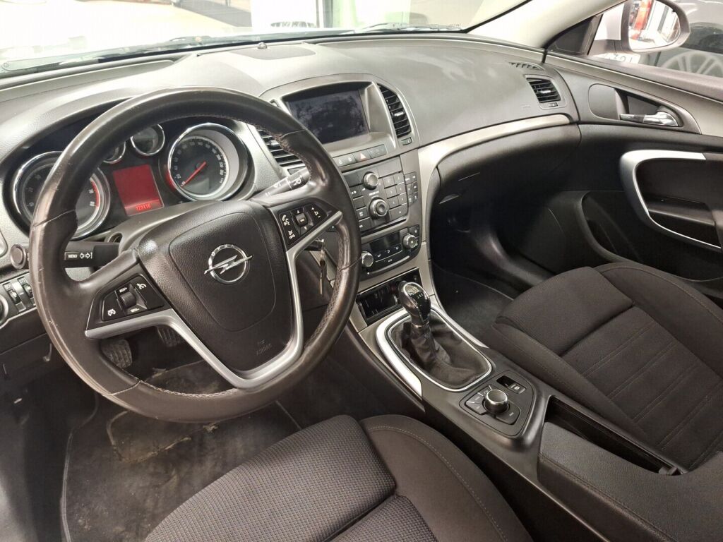 Opel Insignia 2008 Hopea