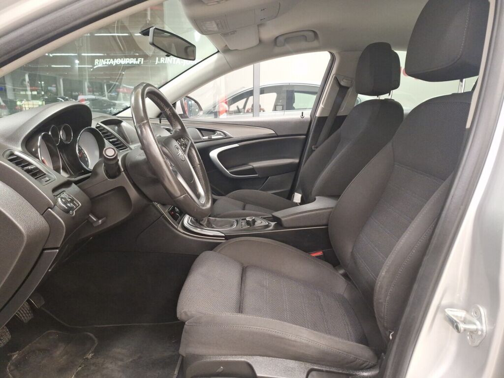 Opel Insignia 2008 Hopea
