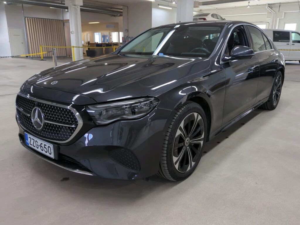 Mercedes-Benz E 2024 Harmaa