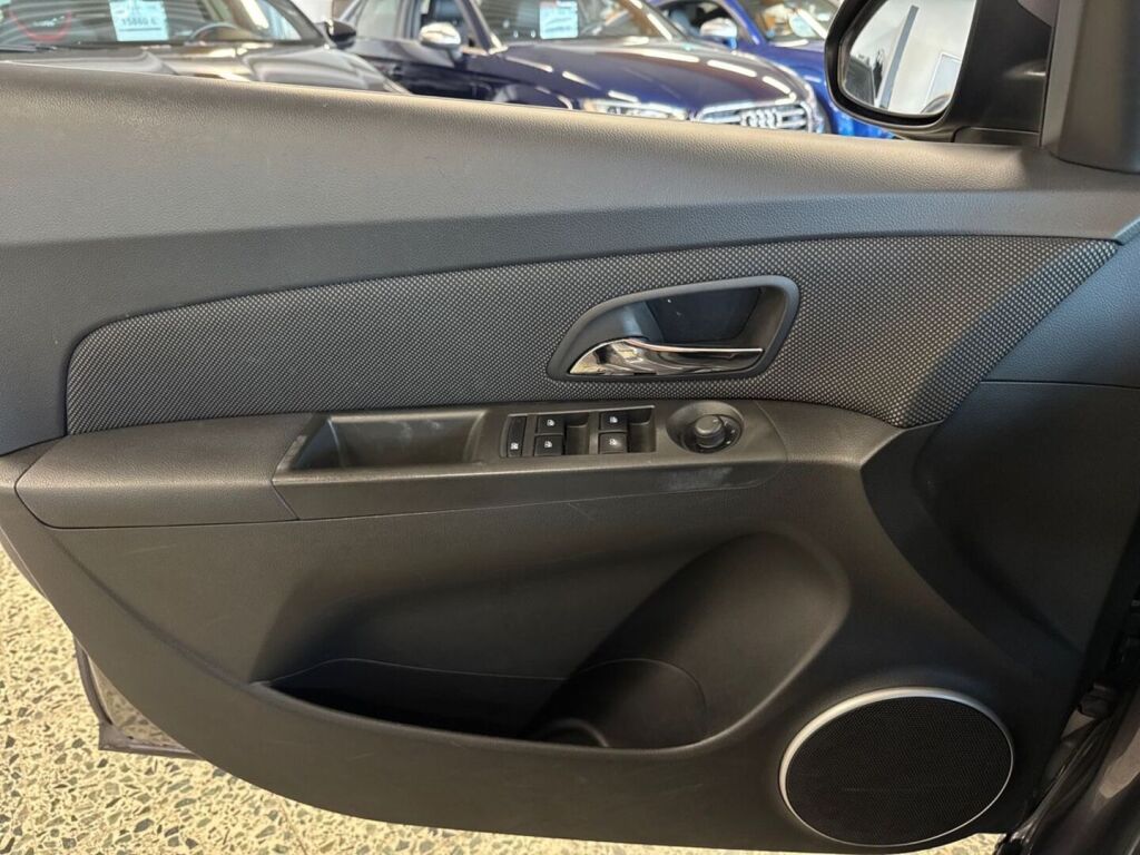 Chevrolet Cruze 2012 Harmaa