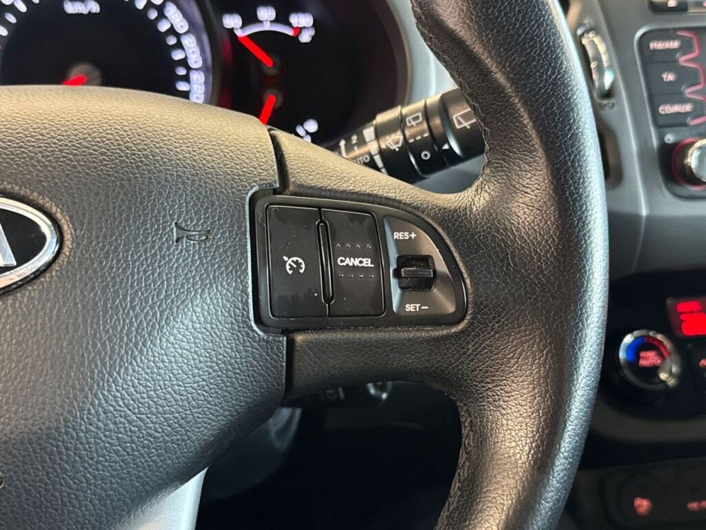Kia Sportage 2012 Hopea