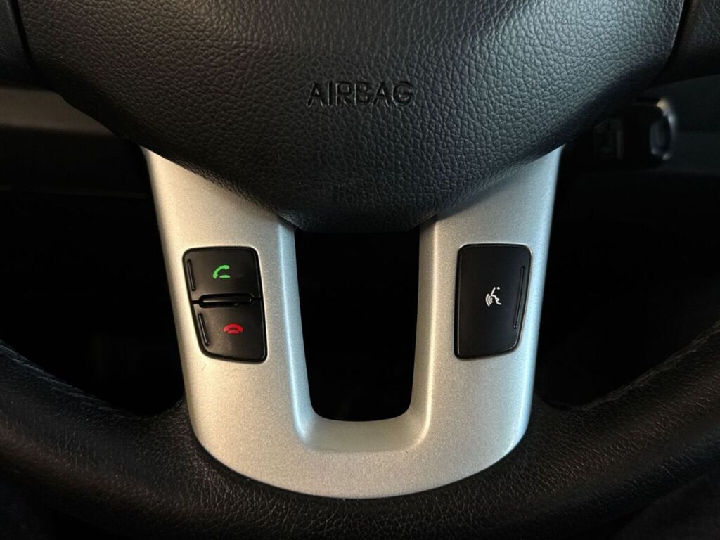 Kia Sportage 2012 Hopea