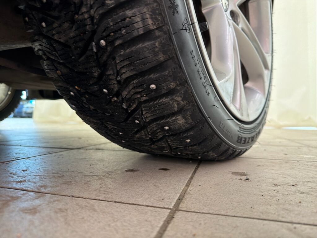 Peugeot RCZ 2012 Valkoinen