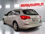 Opel Astra 2012 Hopea