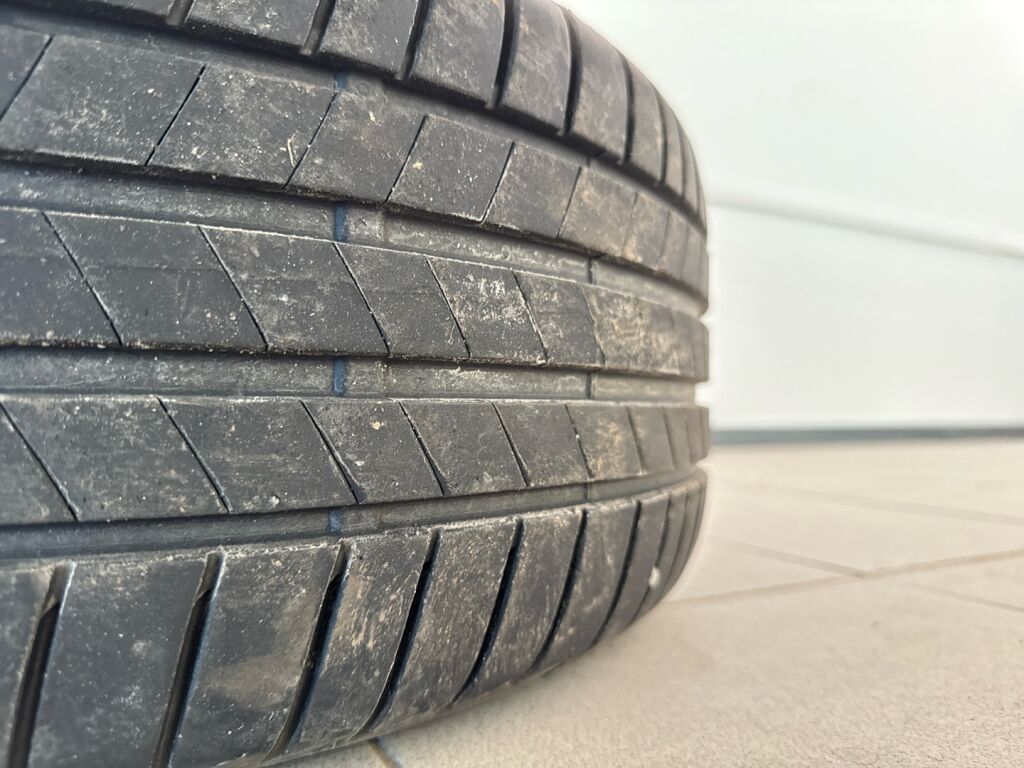 Opel Astra 2012 Hopea